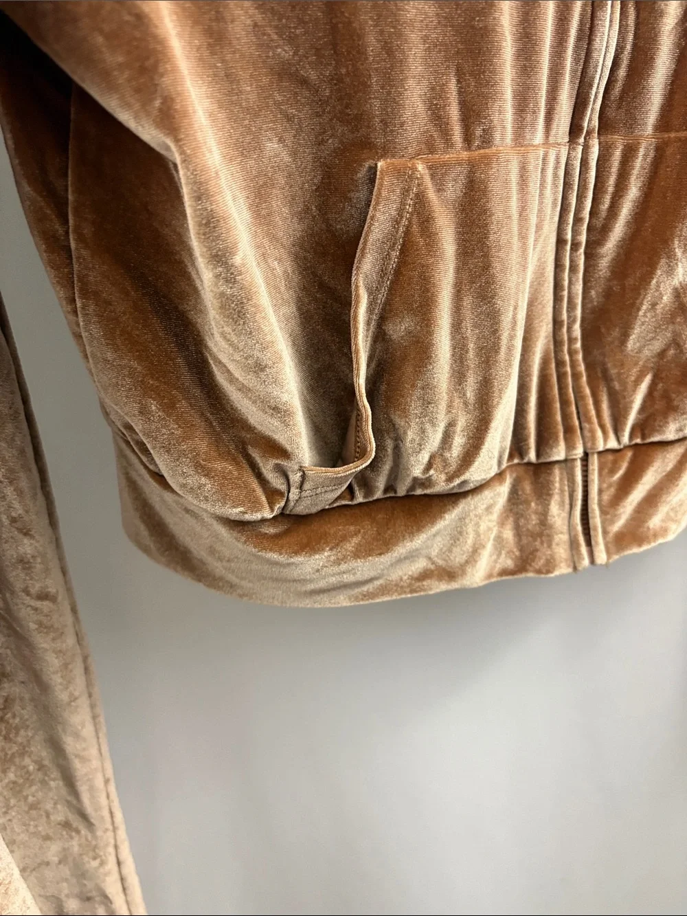 PINK Victoria’s Secret Velour Track Suit Women’s Size S/M Tan 2 Pc Rhinestone - Picture 5 of 9